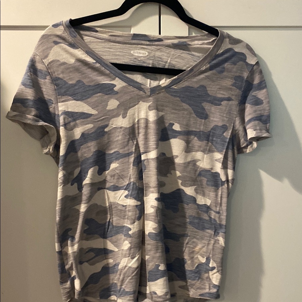 Old Navy Gray Fitted Short Sleeve T-Shirt
